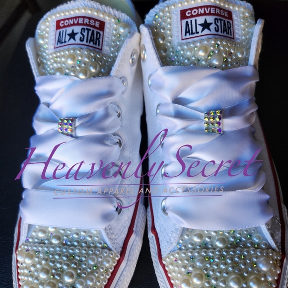 Bridal Converse Size 9 - Brand New - Picture 6 of 7